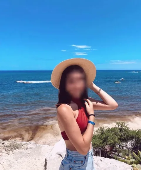 Anja, 22