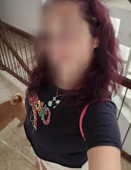 Christina, 33