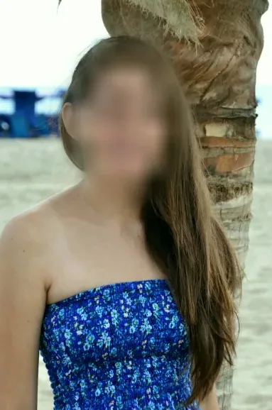 Christina, 28