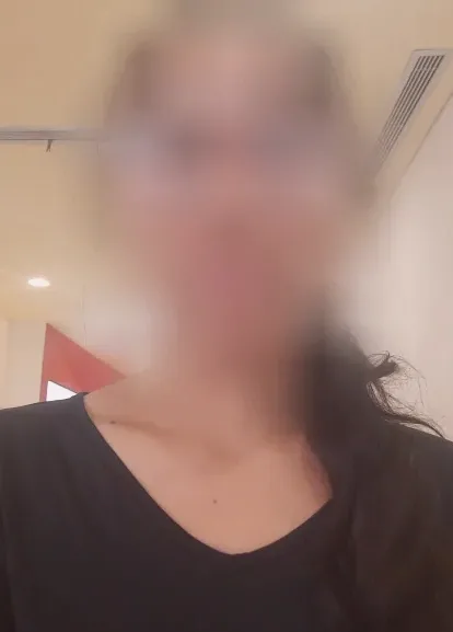 Mia, 39
