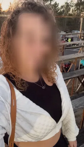 Viktoria, 30